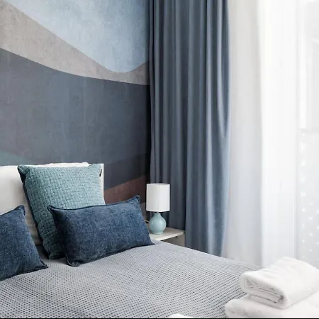 Aleja Krakowska Stylish Apartamento *